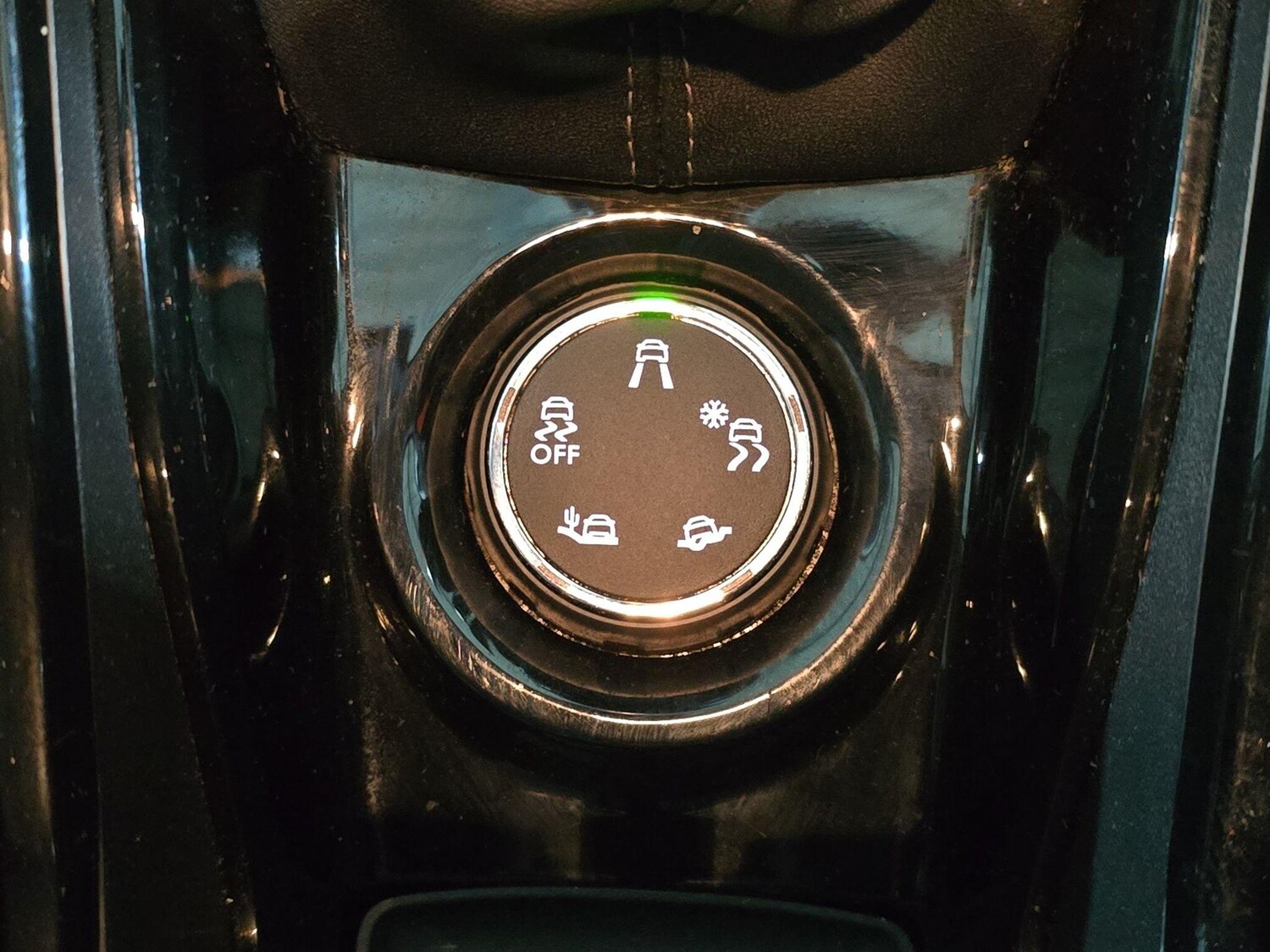 Used Peugeot 2008 for sale - 77574418: Photo 31