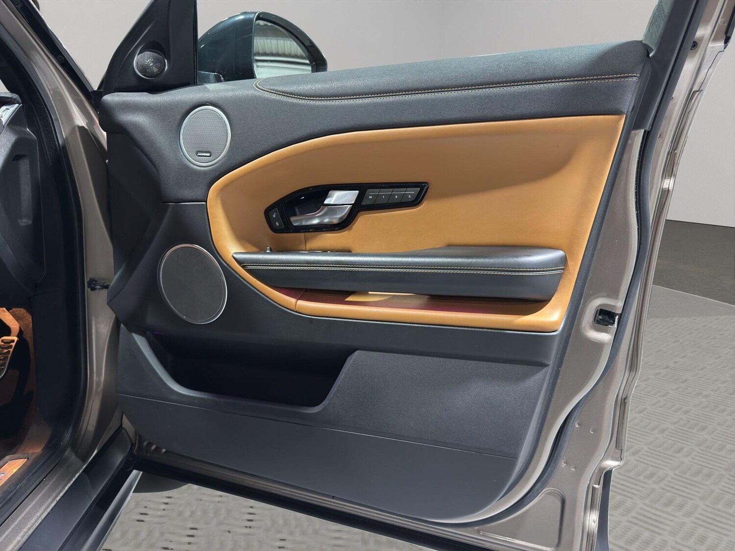 Used Land Rover Range Rover Evoque 2018 for sale - 77612301: Photo 18