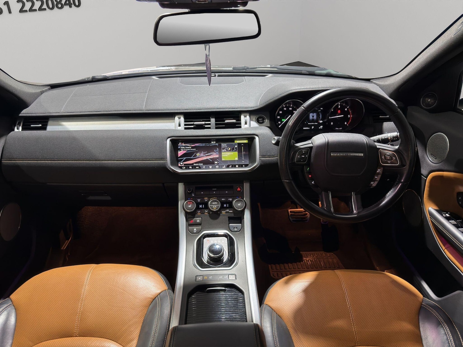 Used Land Rover Range Rover Evoque 2018 for sale - 77612301: Photo 2