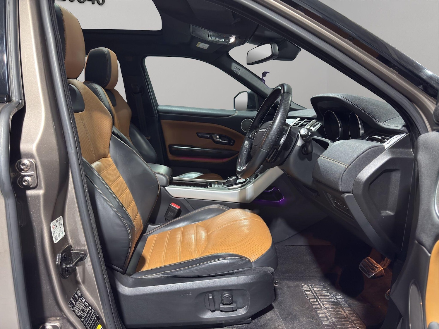 Used Land Rover Range Rover Evoque 2018 for sale - 77612301: Photo 3