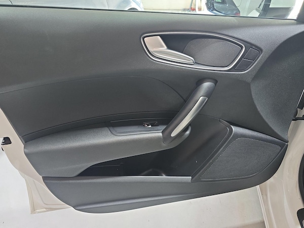 Used Audi A1 2018 for sale - 75232931: Photo 29