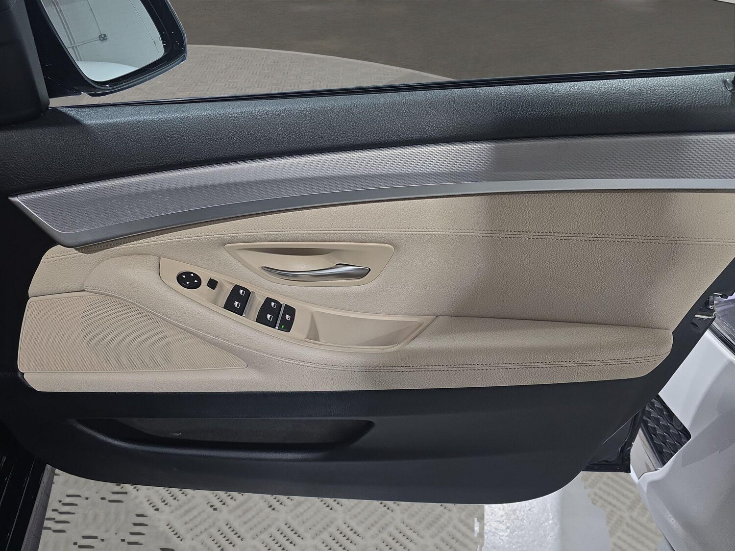 Used BMW 5 Series 2016 for sale - 77908916: Photo 23