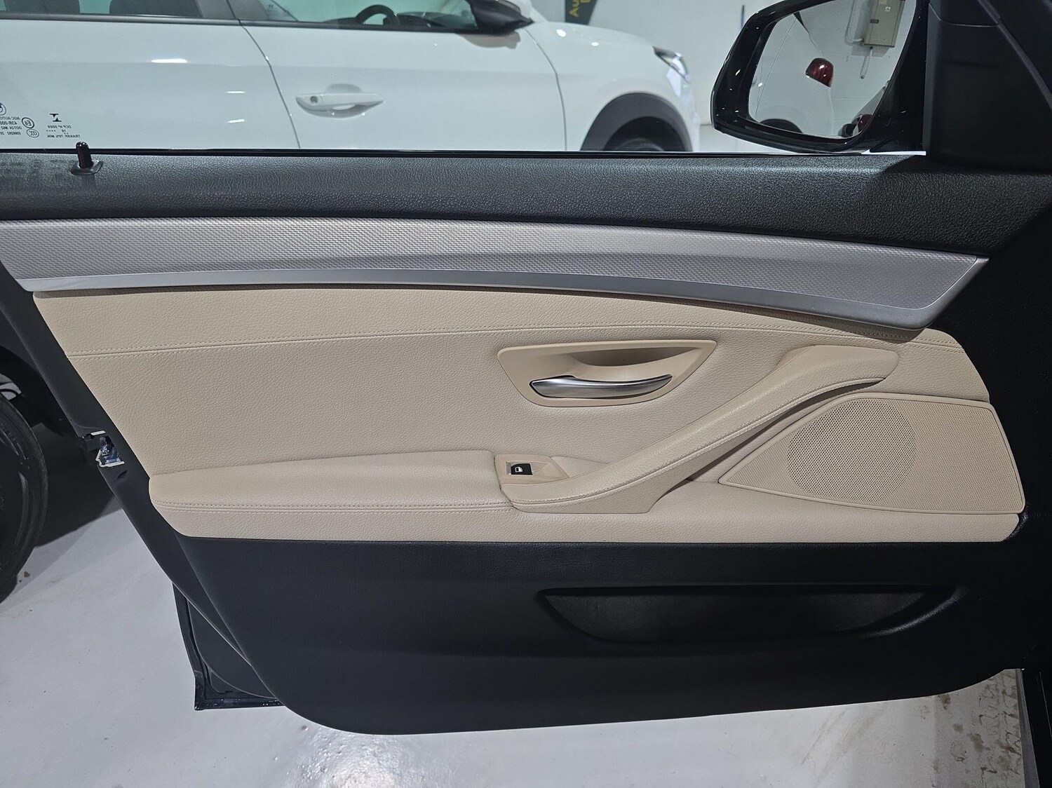 Used BMW 5 Series 2016 for sale - 77908916: Photo 24