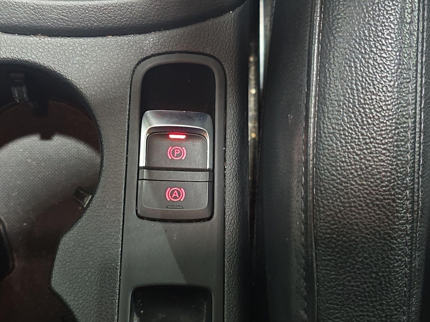 Used Audi Q3 2018 for sale - 76989228: Photo 23