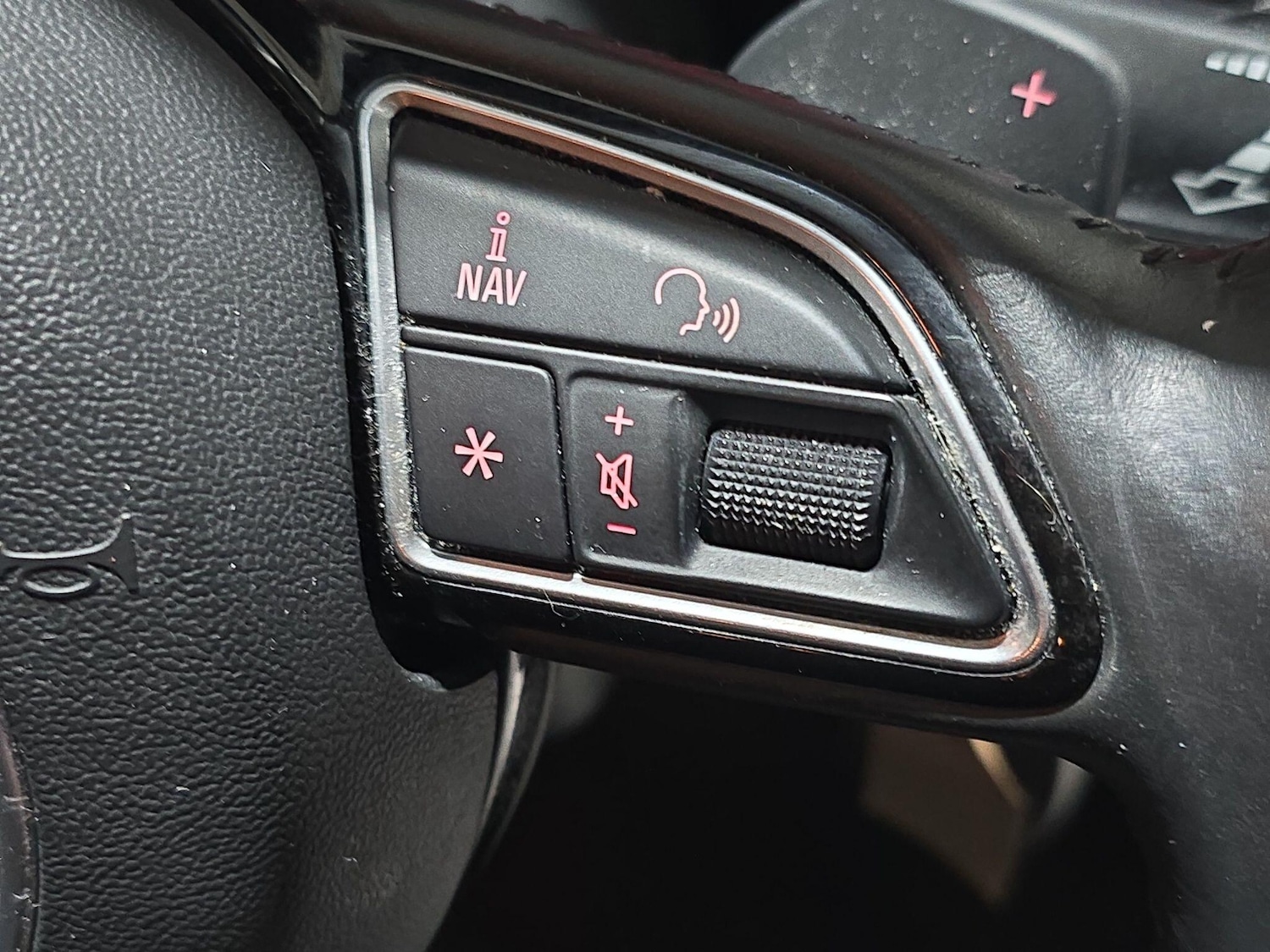 Used Audi Q3 2018 for sale - 76989228: Photo 29