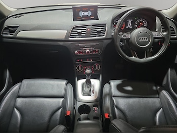 Used Audi Q3 2018 for sale - 76989228: Photo