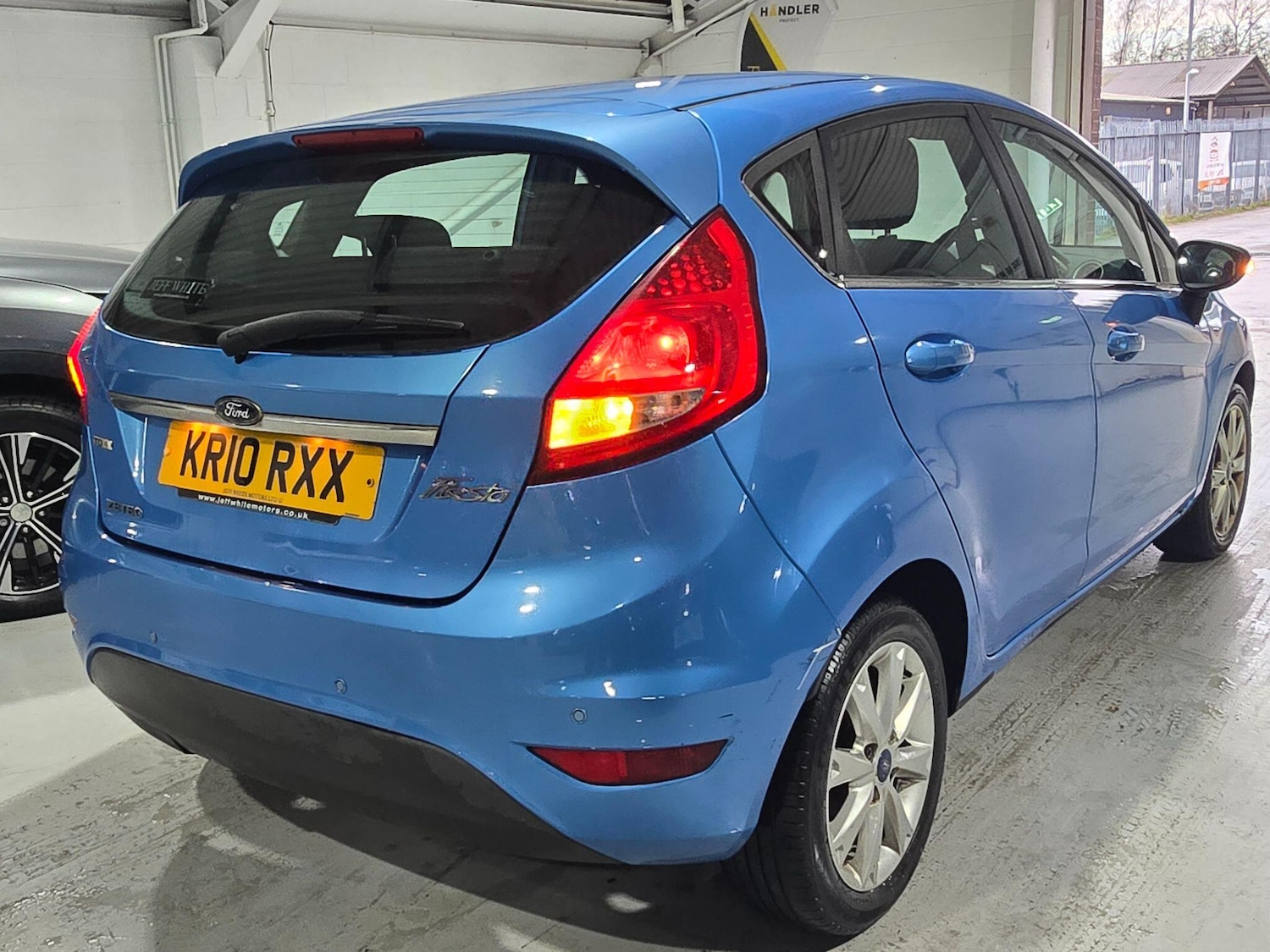 Used Ford Fiesta 2010 for sale - 77215513: Photo 5