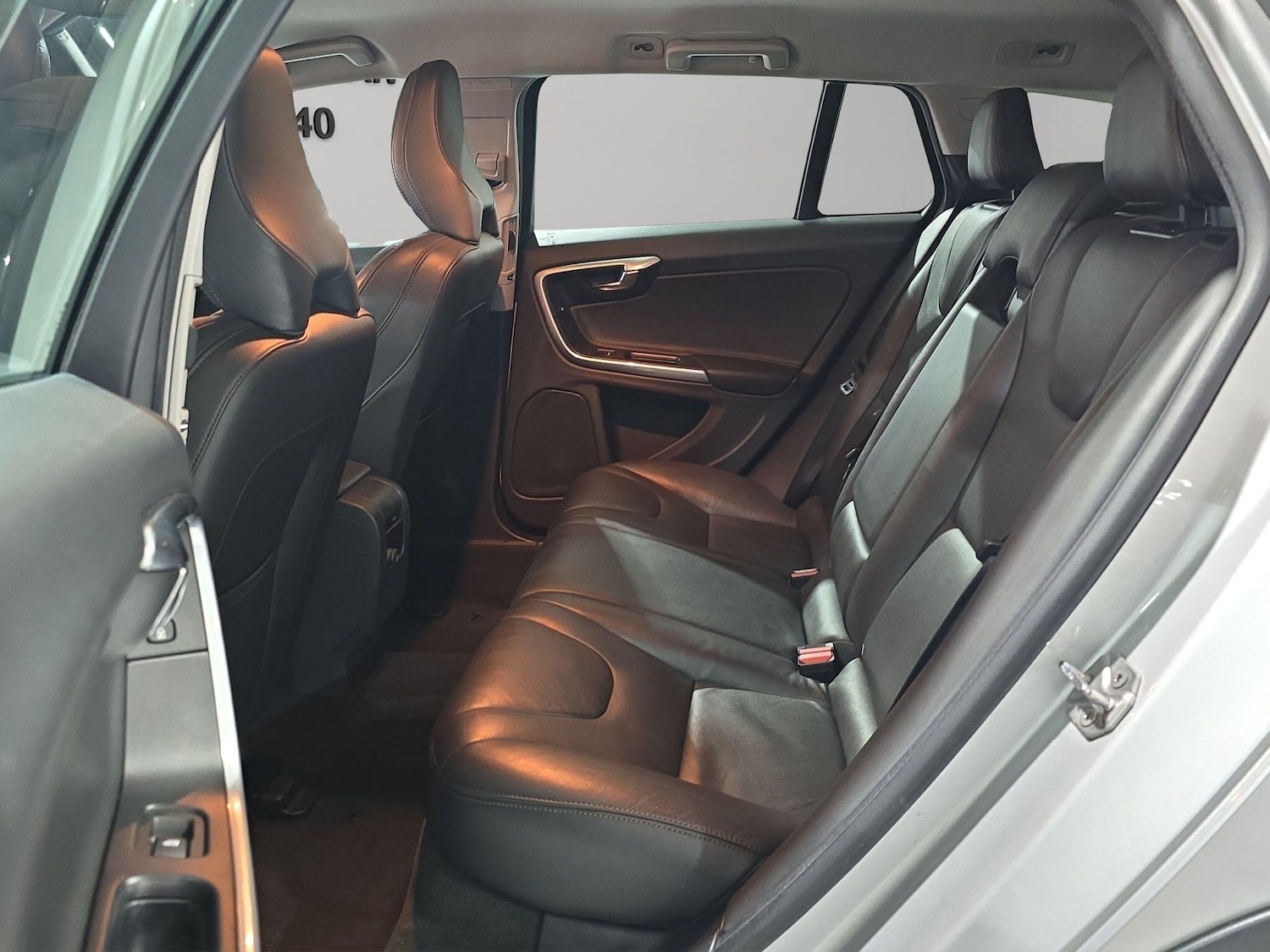 Used Volvo V60 Cross Country 2016 for sale - 77376835: Photo 15