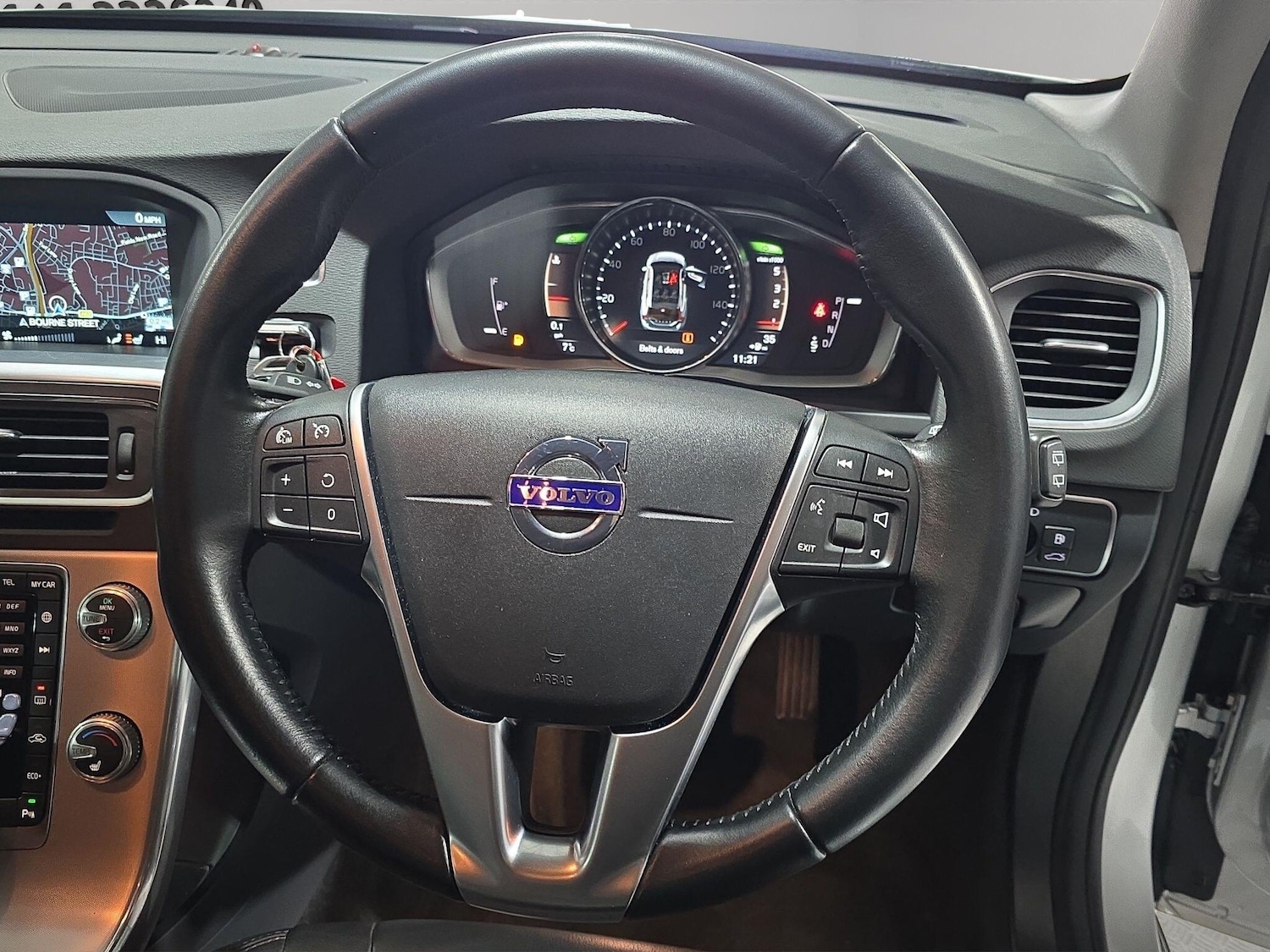 Used Volvo V60 Cross Country 2016 for sale - 77376835: Photo 16