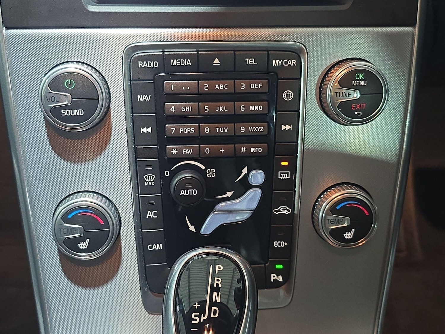 Used Volvo V60 Cross Country 2016 for sale - 77376835: Photo 21