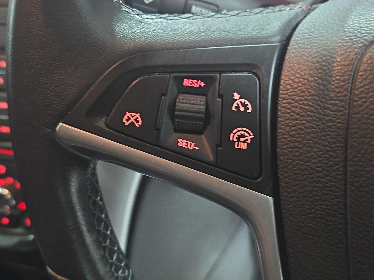 Used Vauxhall Astra for sale - 77315393: Photo 24