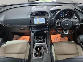 Used Jaguar F-Pace 2016 for sale - 78527707: Photo