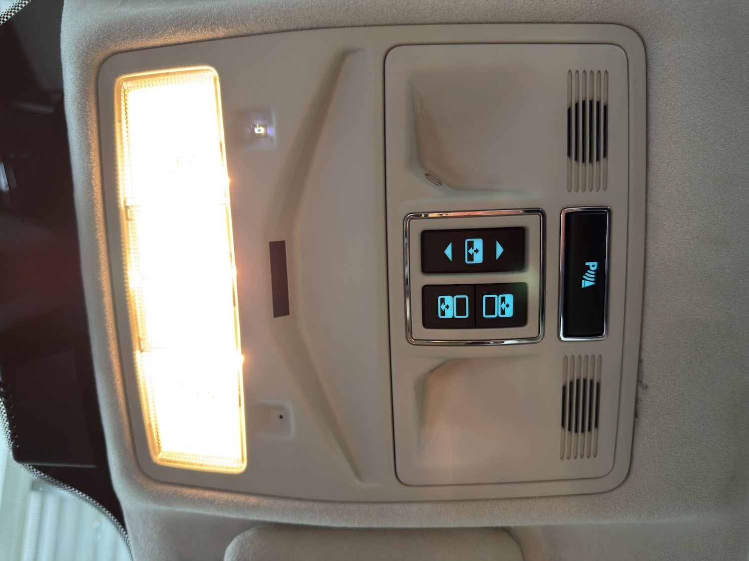 Used Jaguar XJ 2013 for sale - 77537609: Photo 24