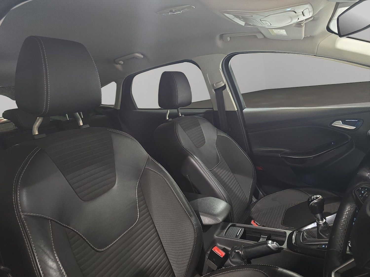 Used Ford Focus 2016 for sale - 75858232: Photo 11