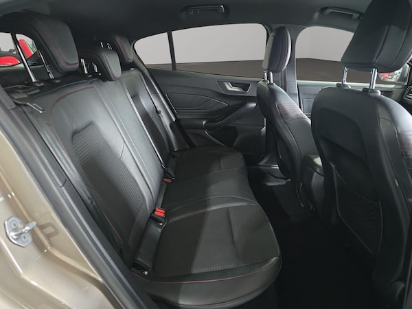 Used Ford Focus 2019 for sale - 74585056: Photo 13