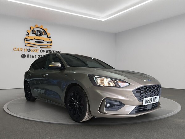 Used Ford Focus 2019 for sale - 74585056: Photo 2