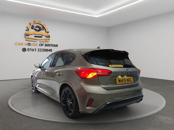 Used Ford Focus 2019 for sale - 74585056: Photo 6