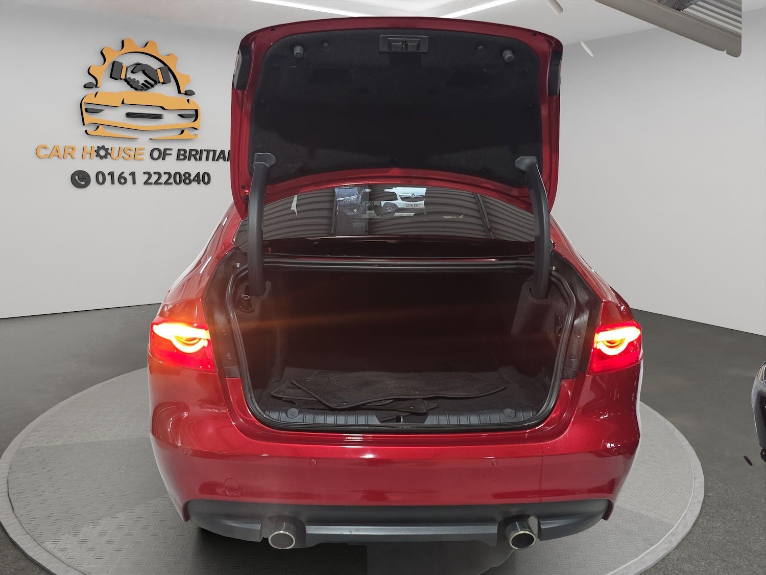 Used Jaguar XF 2018 for sale - 77377466: Photo 10