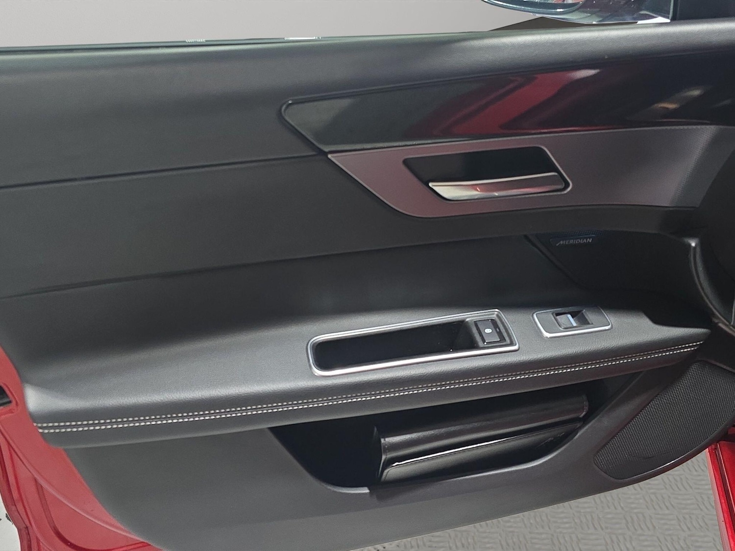 Used Jaguar XF 2018 for sale - 77377466: Photo 25