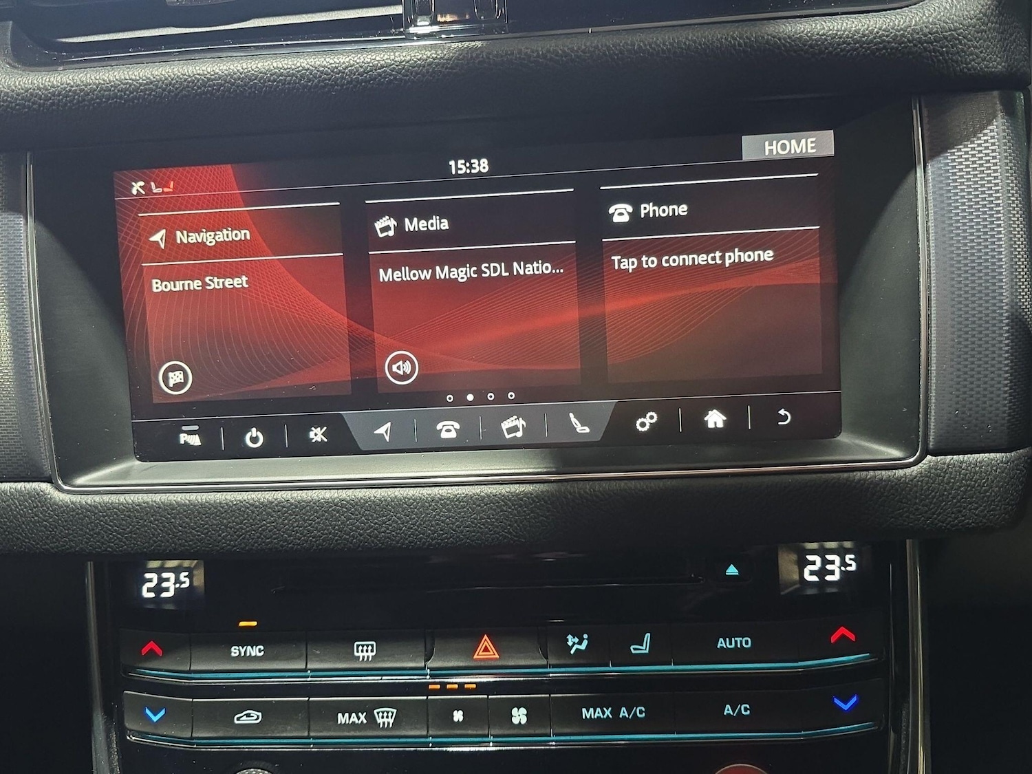 Used Jaguar XF 2018 for sale - 77377466: Photo 29