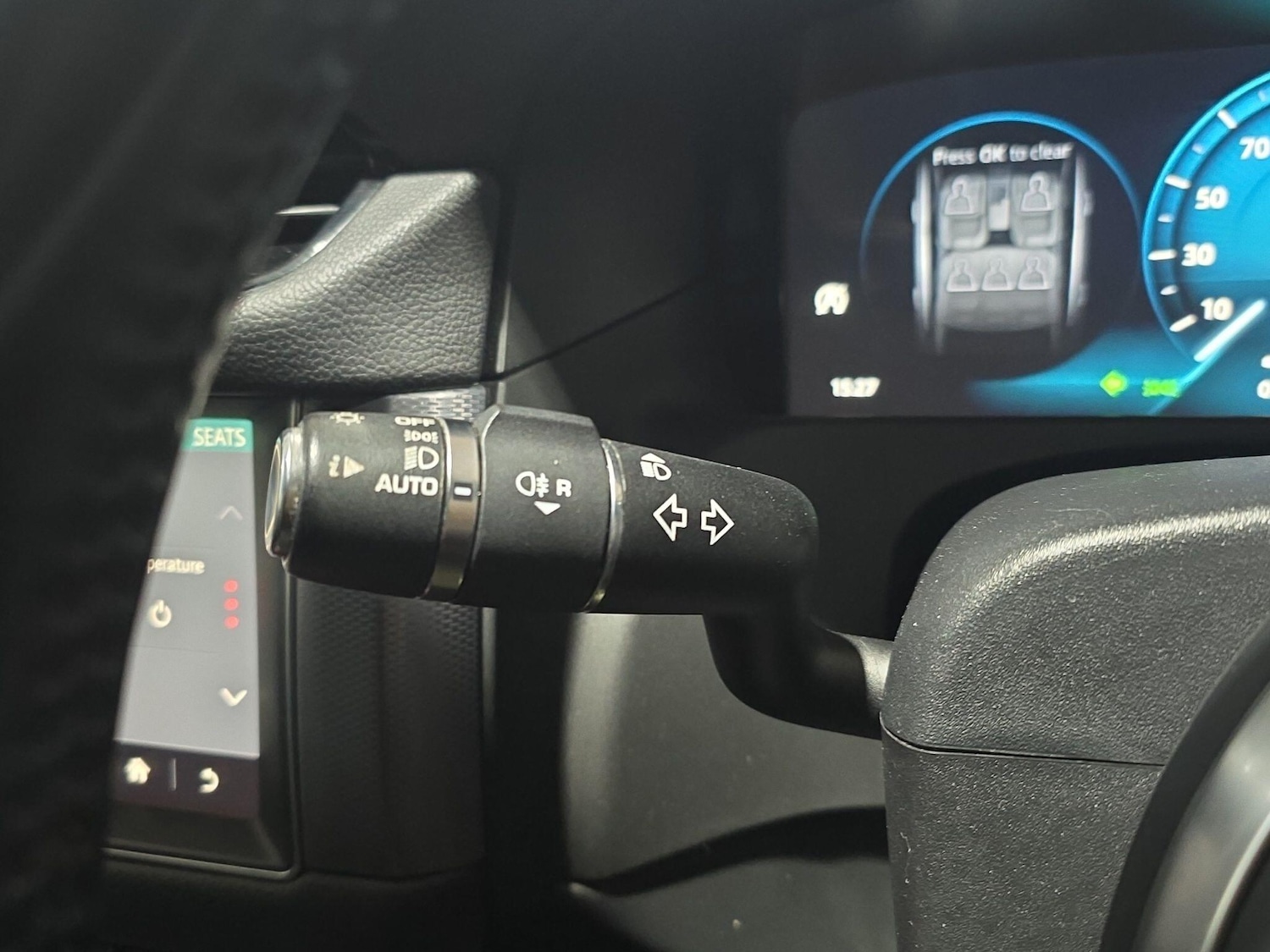 Used Jaguar XF 2018 for sale - 77377466: Photo 32