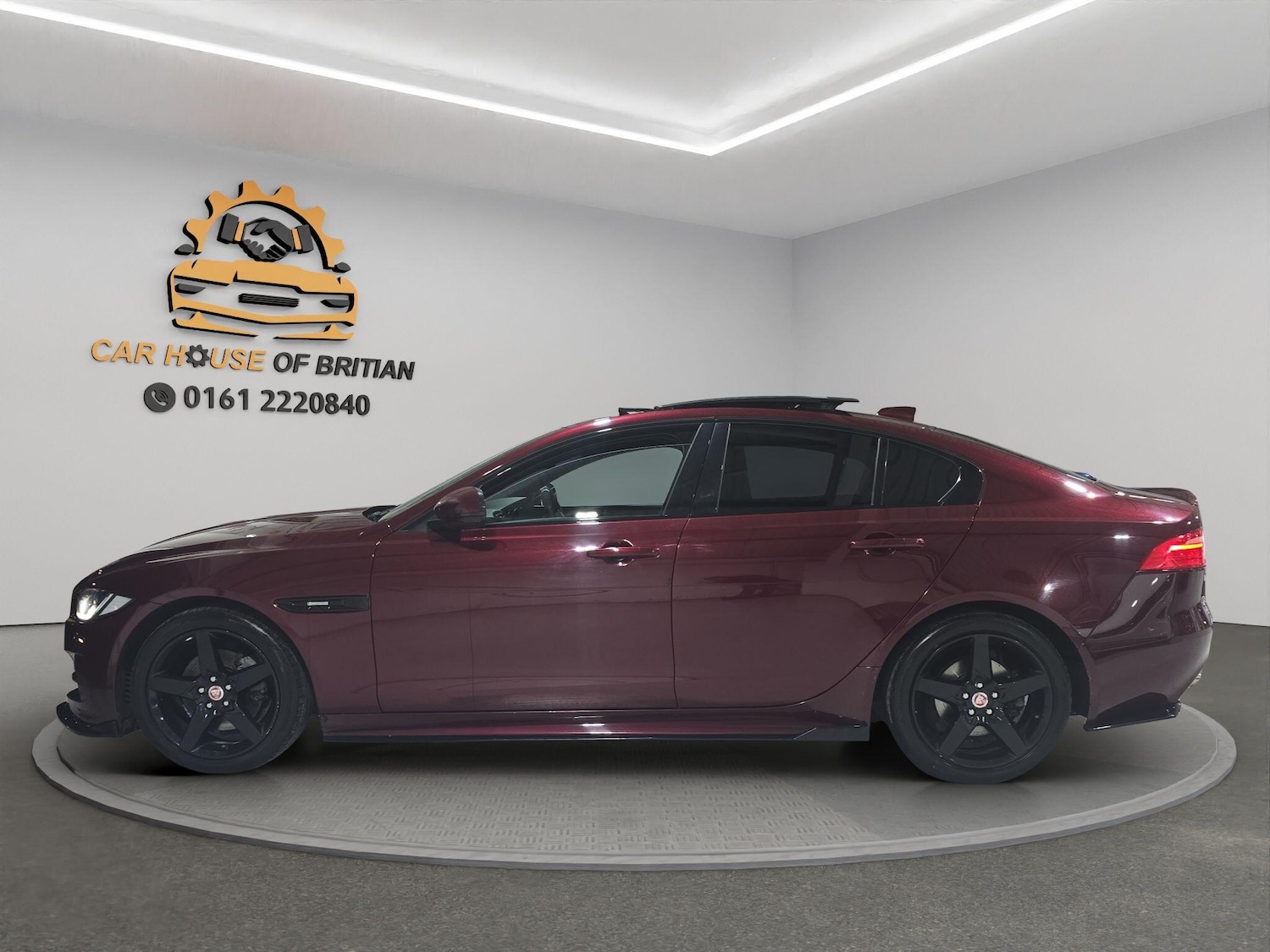 Used Jaguar XE 2016 for sale - 76689144: Photo 6