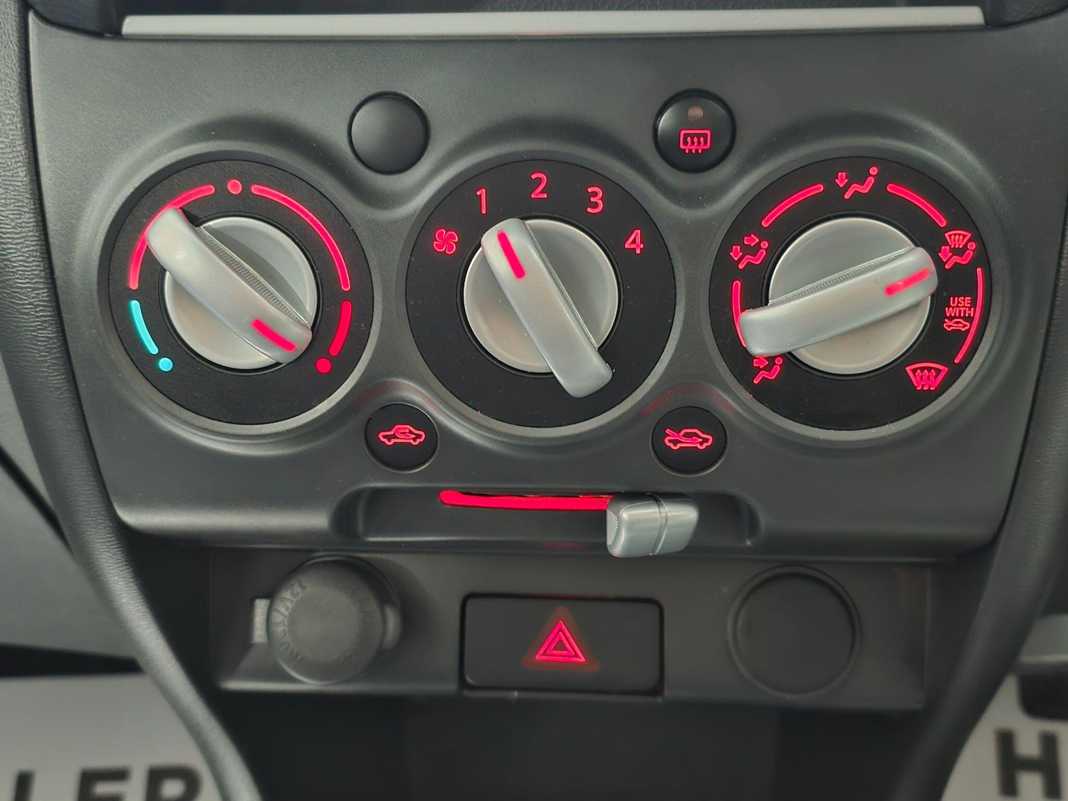 Used Suzuki Alto 2013 for sale - 77074331: Photo 22