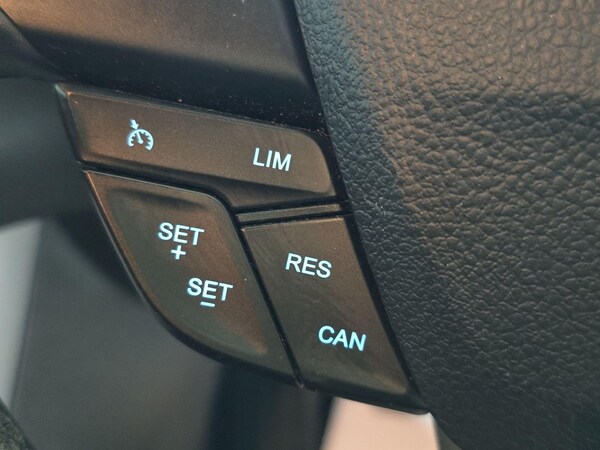 Used Ford Focus 2017 for sale - 74056806: Photo 28