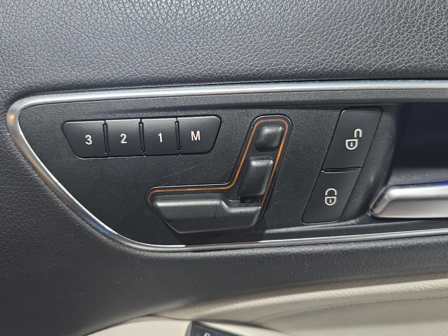 Used Mercedes-Benz GLA 2016 for sale - 77550222: Photo 22