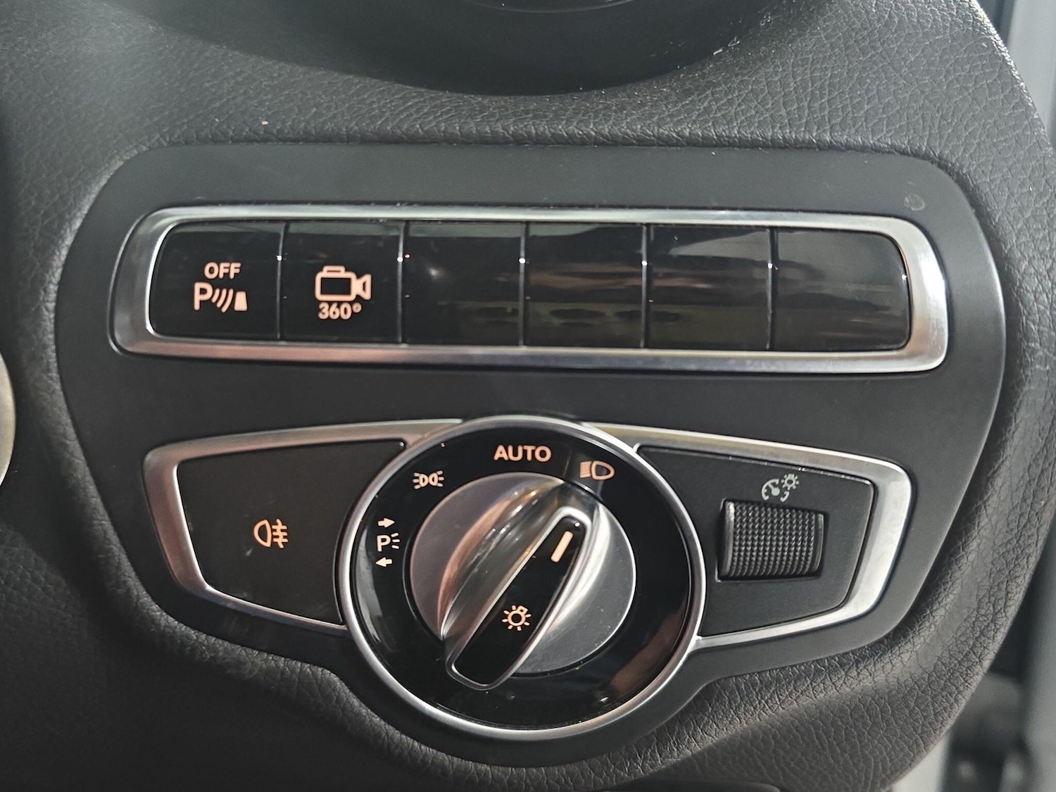 Used Mercedes-Benz C Class 2017 for sale - 77400628: Photo 32