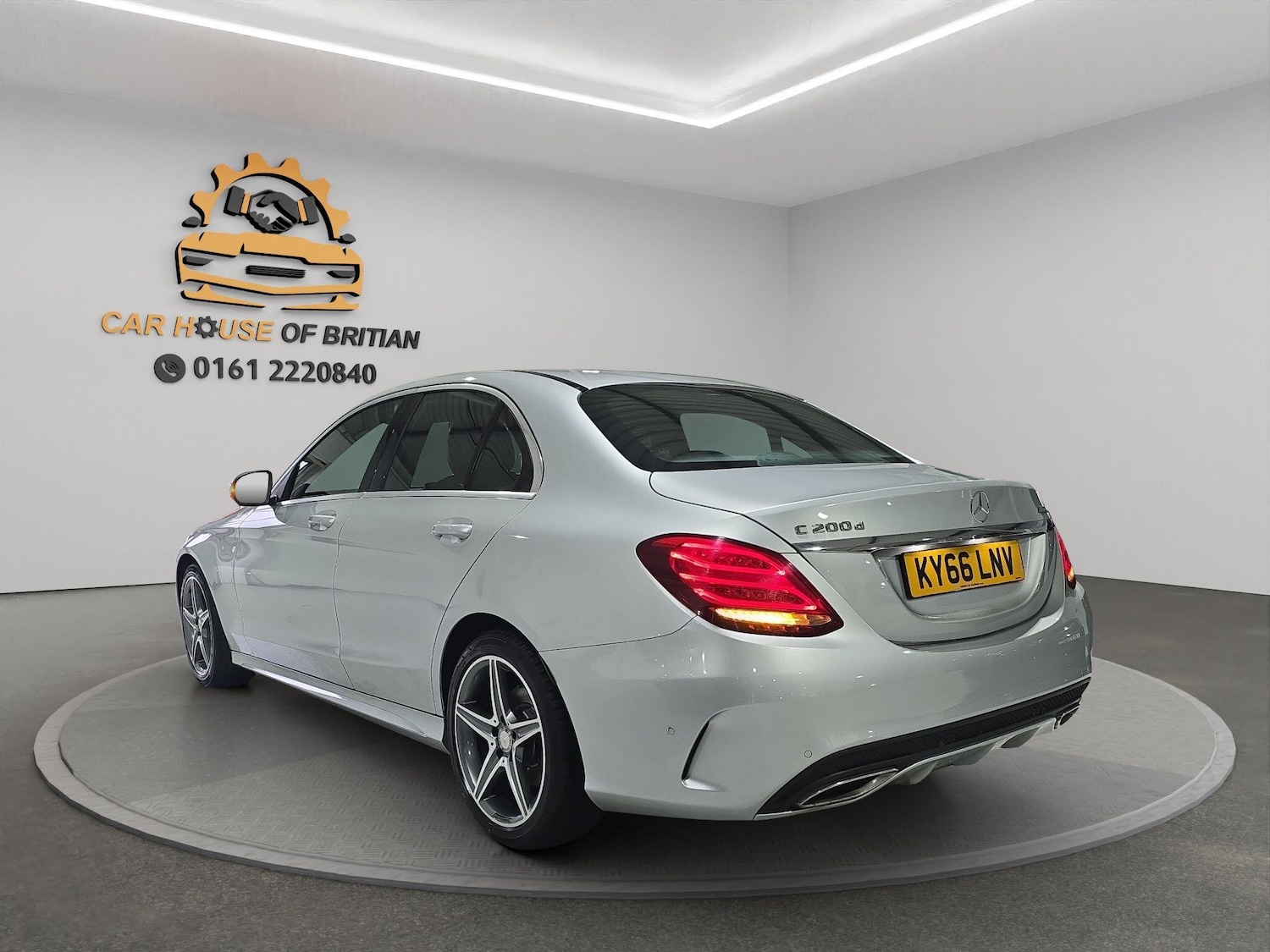 Used Mercedes-Benz C Class 2017 for sale - 77400628: Photo 7