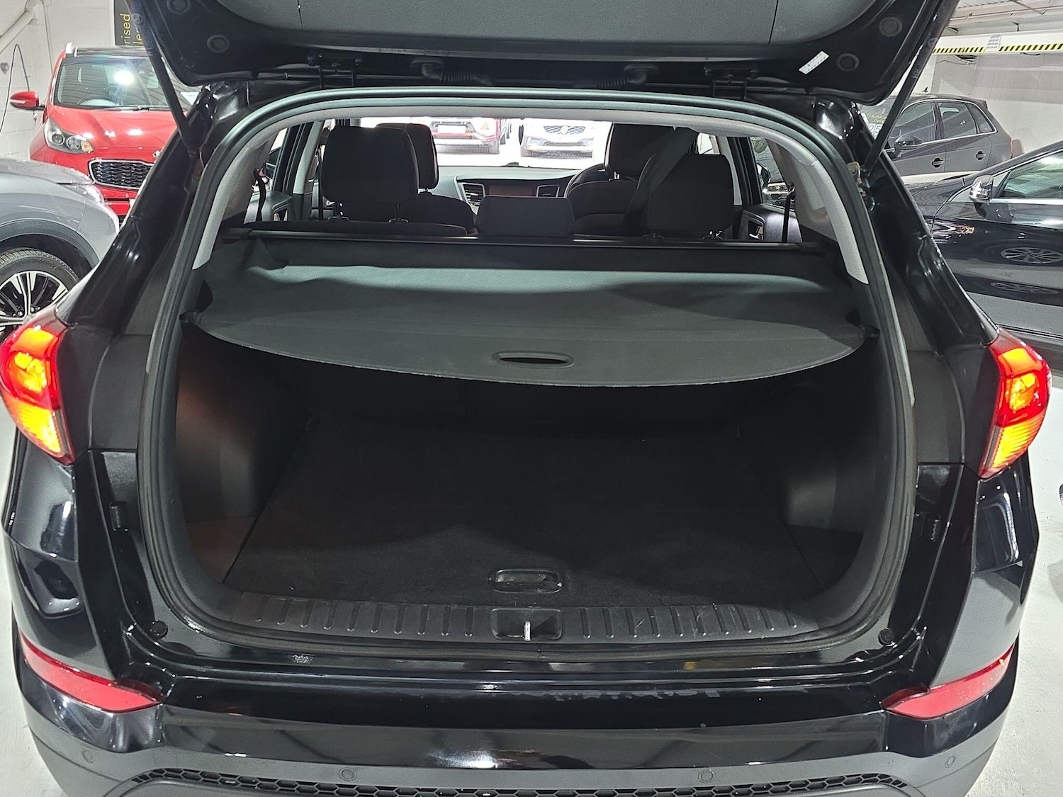 Used Hyundai TUCSON 2018 for sale - 77549589: Photo 11