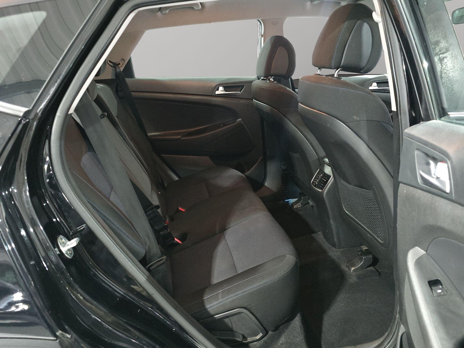 Used Hyundai TUCSON 2018 for sale - 77549589: Photo 16