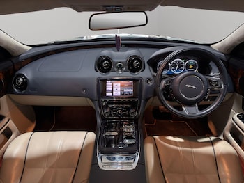 Used Jaguar XJ 2013 for sale - 78301206: Photo