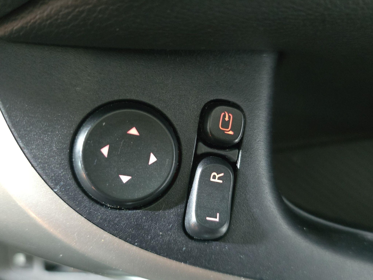 Used Mitsubishi Eclipse Cross 2018 for sale - 77040082: Photo 21