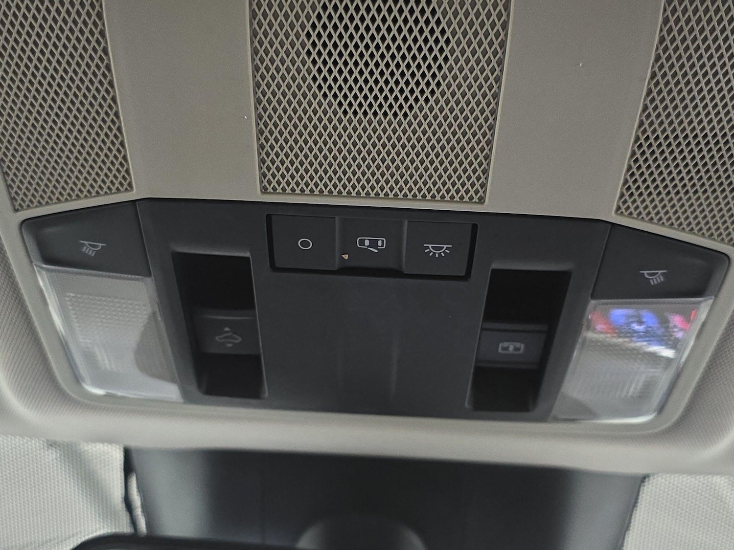 Used Mitsubishi Eclipse Cross 2018 for sale - 77040082: Photo 30