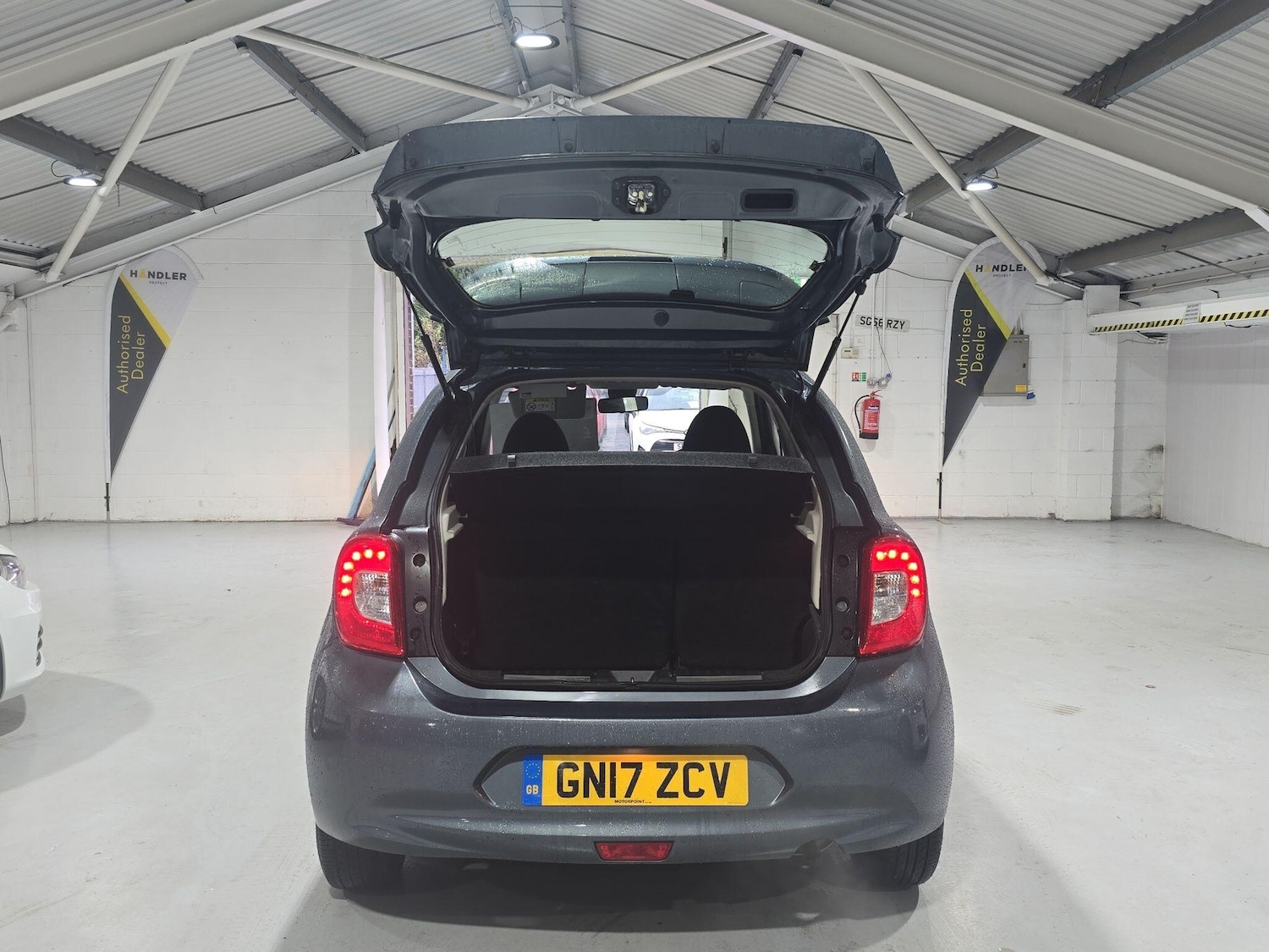 Used Nissan Micra 2017 for sale - 77498160: Photo 10