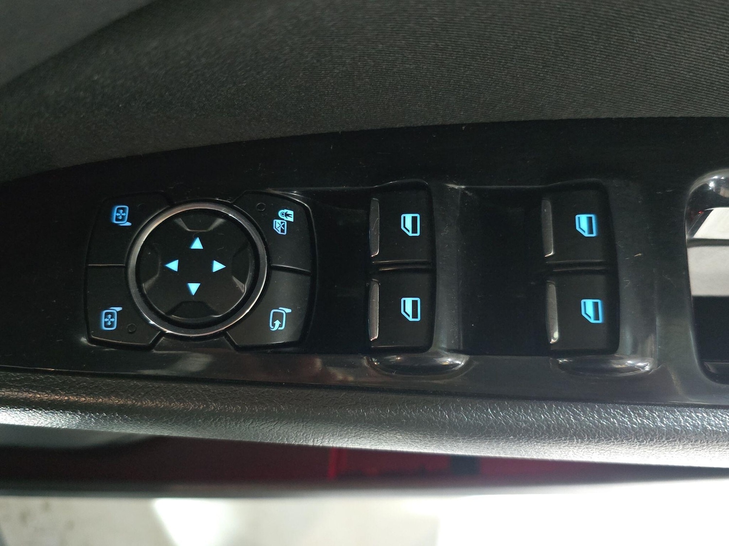 Used Ford Mondeo 2016 for sale - 76832491: Photo 23