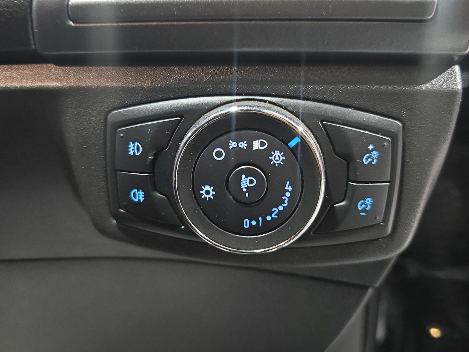 Used Ford Mondeo 2016 for sale - 76832491: Photo 24