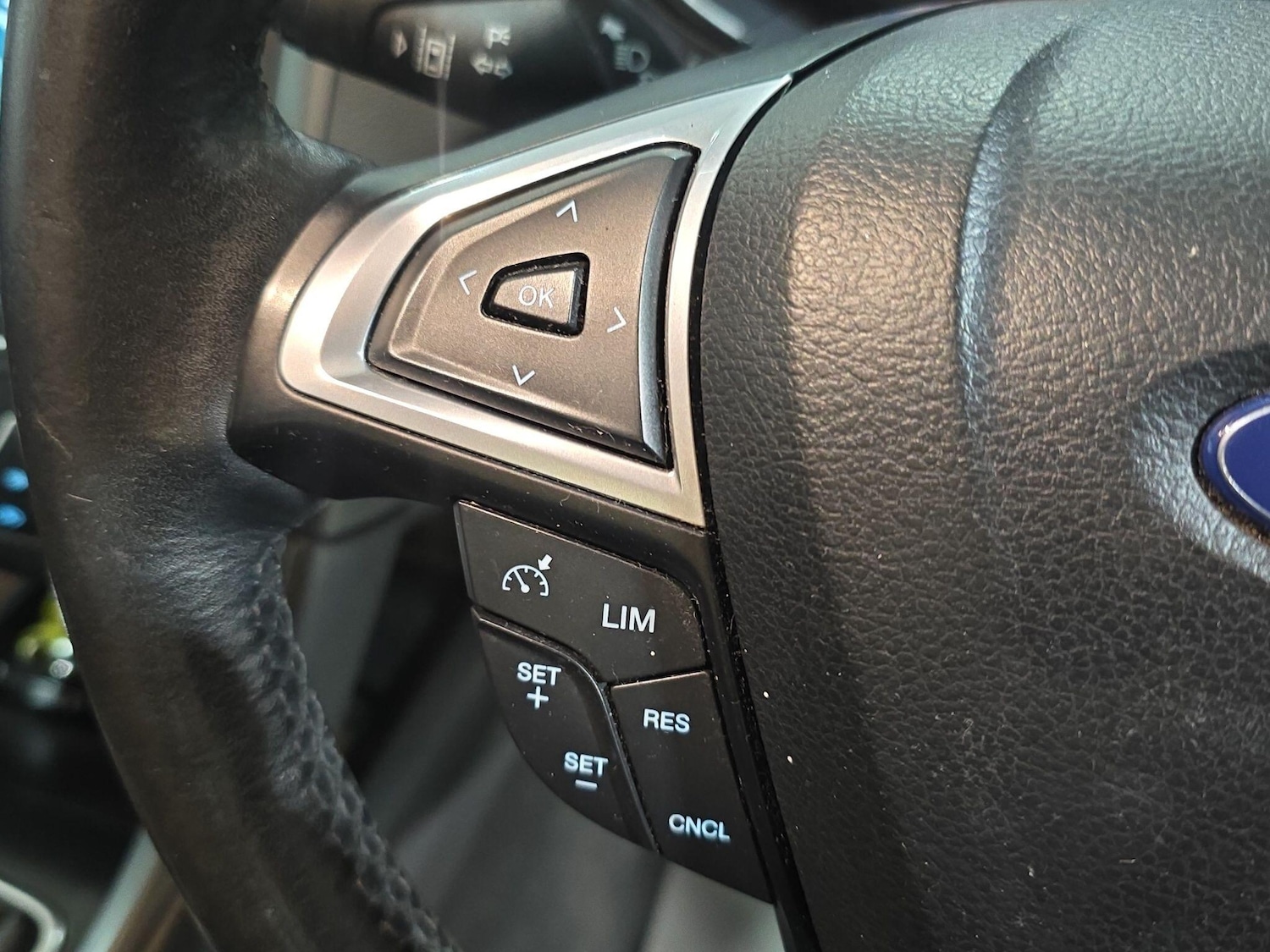 Used Ford Mondeo 2016 for sale - 76832491: Photo 26