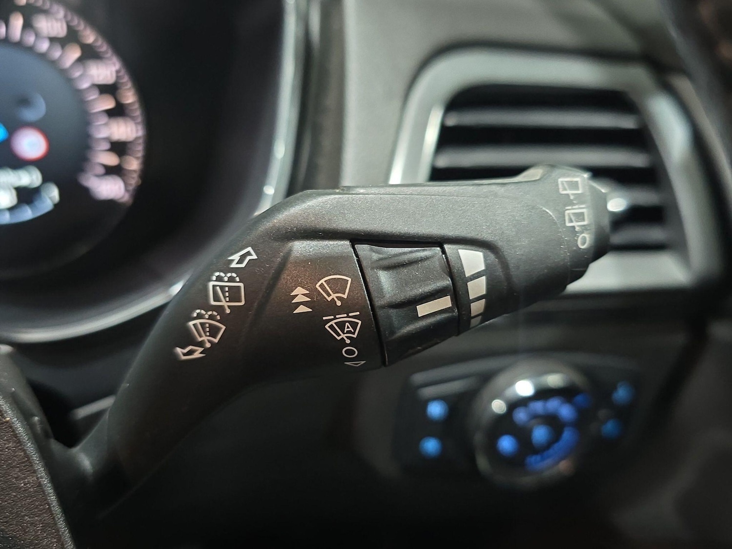 Used Ford Mondeo 2016 for sale - 76832491: Photo 28