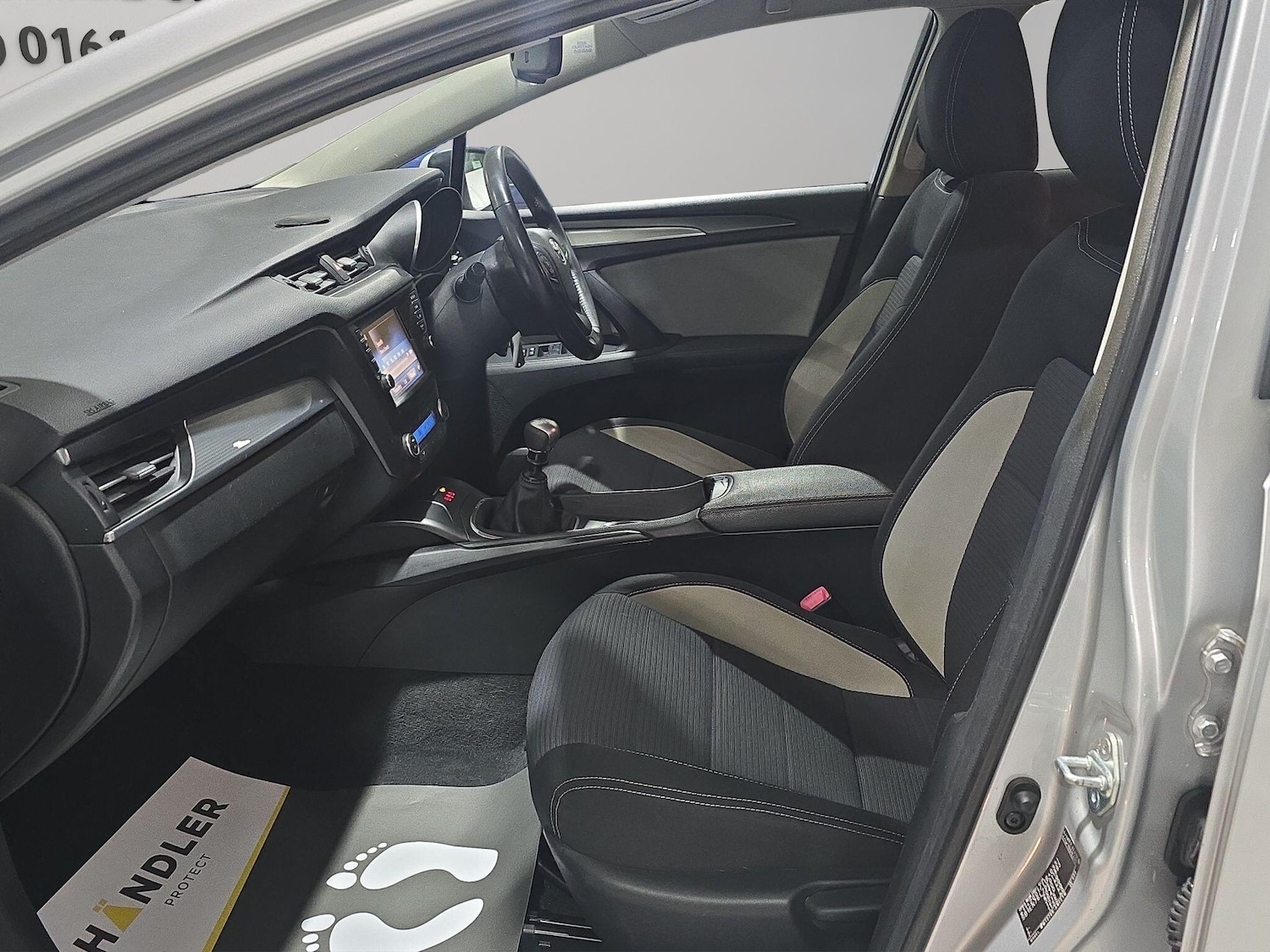 Used Toyota Avensis 2016 for sale - 76866580: Photo 11