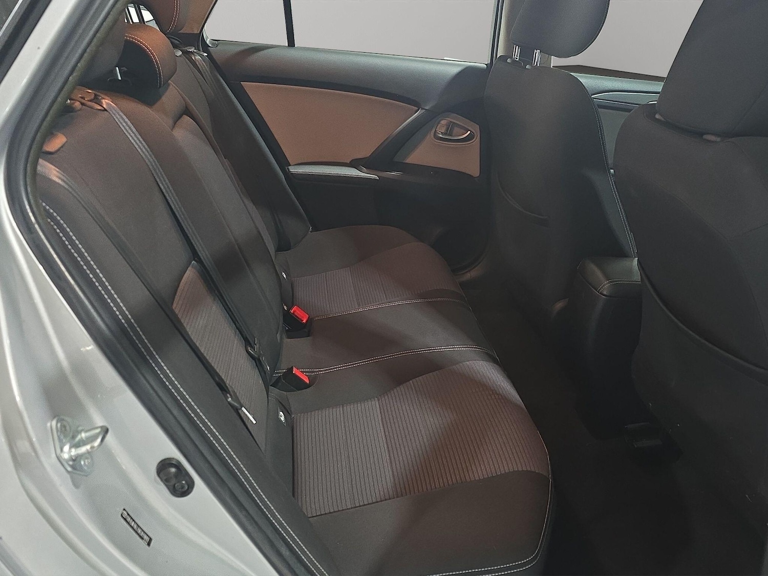 Used Toyota Avensis 2016 for sale - 76866580: Photo 13