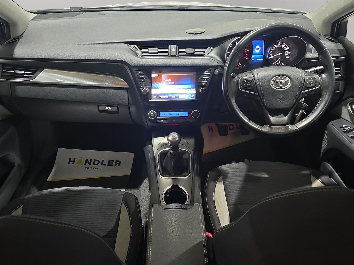 Used Toyota Avensis 2016 for sale - 76866580: Photo 9