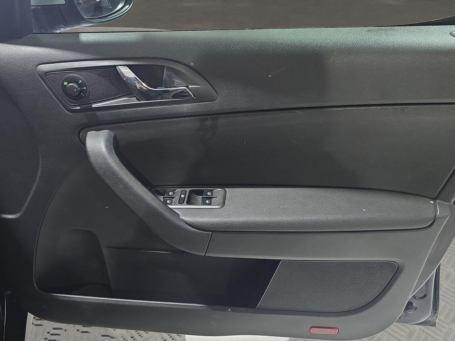 Used Skoda Yeti 2017 for sale - 77612832: Photo 24