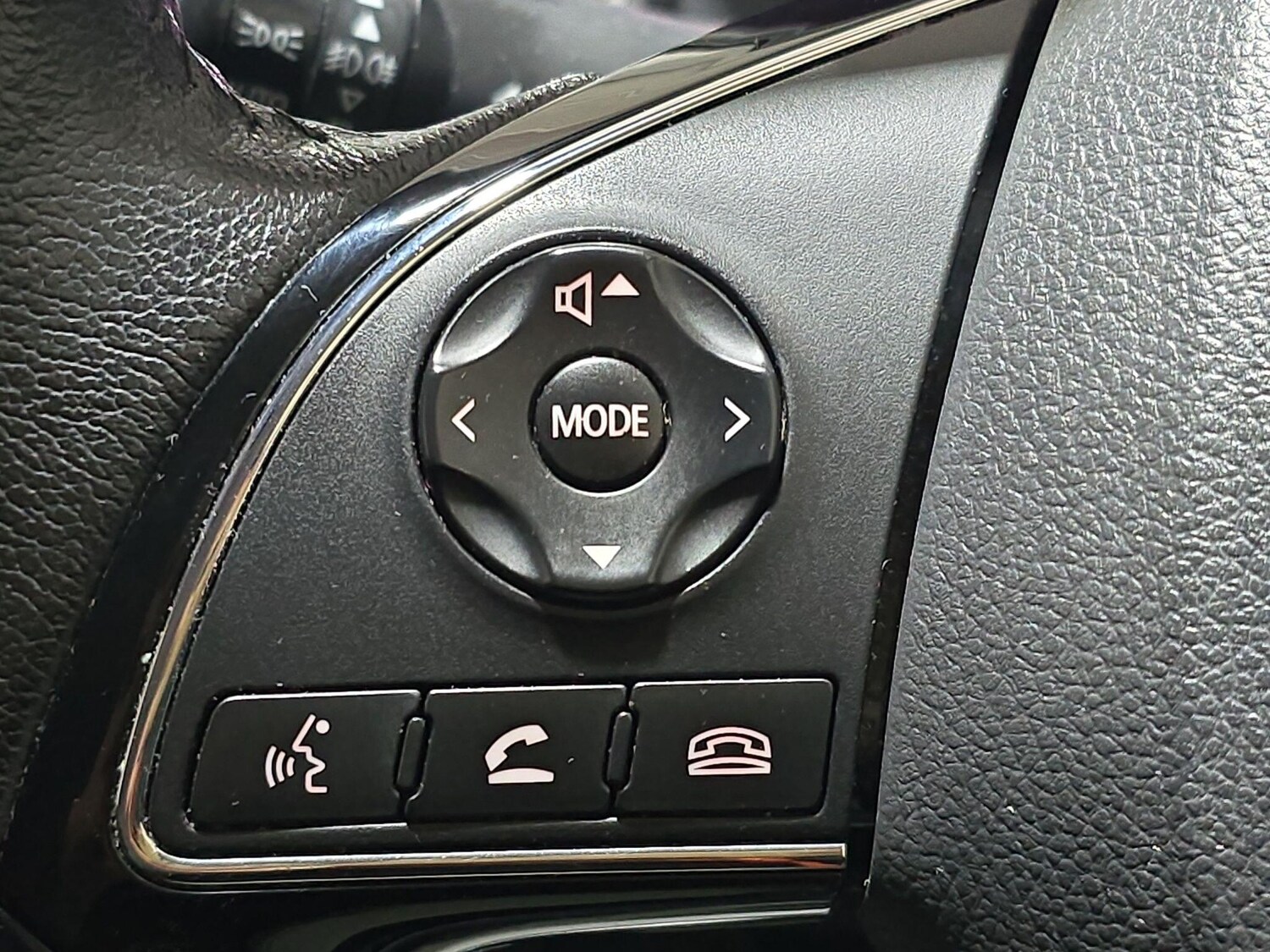 Used Mitsubishi Eclipse Cross 2018 for sale - 76408729: Photo 20