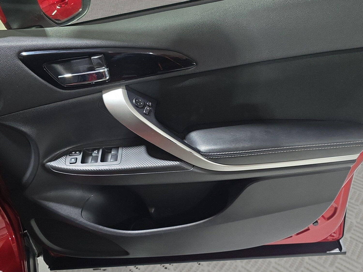 Used Mitsubishi Eclipse Cross 2018 for sale - 76408729: Photo 28