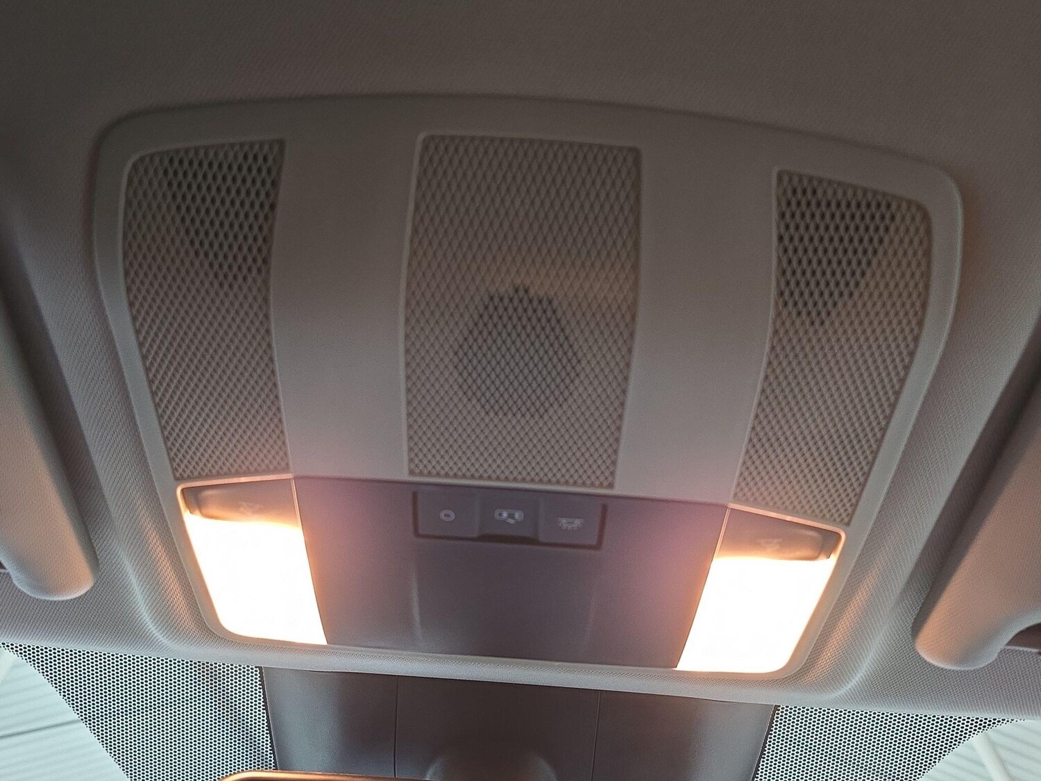 Used Mitsubishi Eclipse Cross 2018 for sale - 76408729: Photo 30