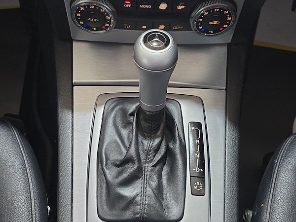 Used Mercedes-Benz C Class 2008 for sale - 74667984: Photo 10