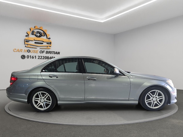 Used Mercedes-Benz C Class 2008 for sale - 74667984: Photo 4